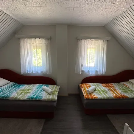 Ferienhaus Berzsenyi Haz *