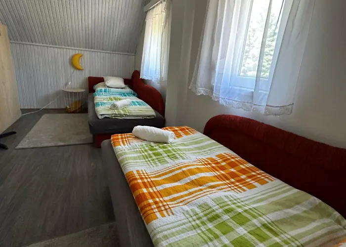 Semesterbostad Berzsenyi Haz *